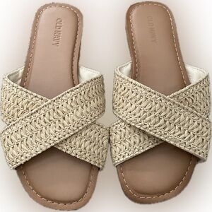 Old Navy Woven Sandals